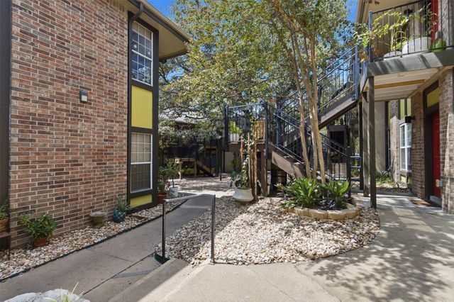 7685 Northcross DR 908, Austin, TX 78757