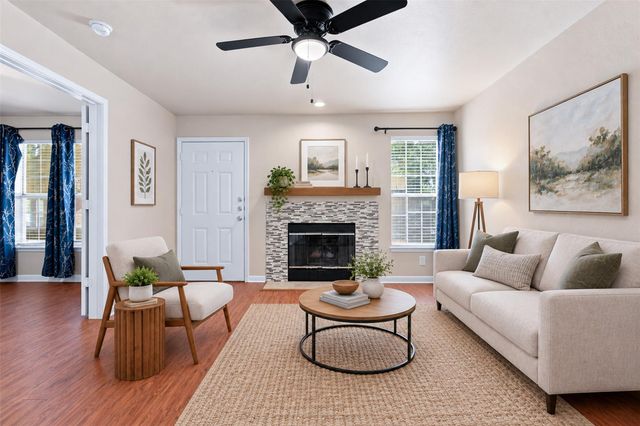 7685 Northcross DR 908, Austin, TX 78757