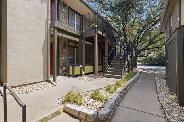 7685 Northcross DR 908, Austin, TX 78757