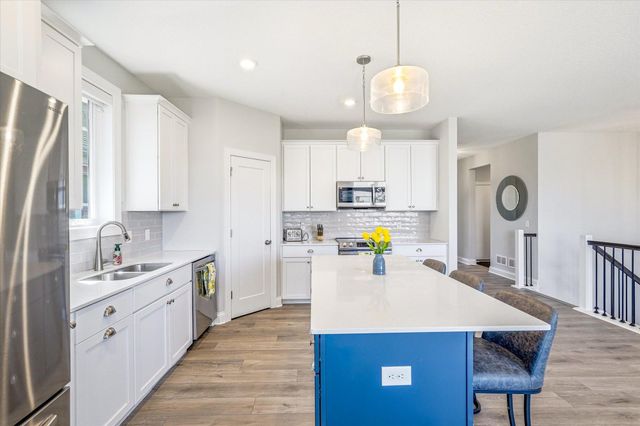 4902 127th Circle NE, Blaine, MN 55449