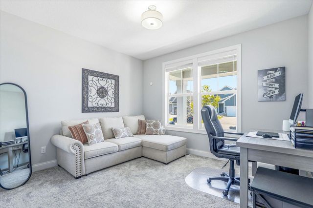 4902 127th Circle NE, Blaine, MN 55449