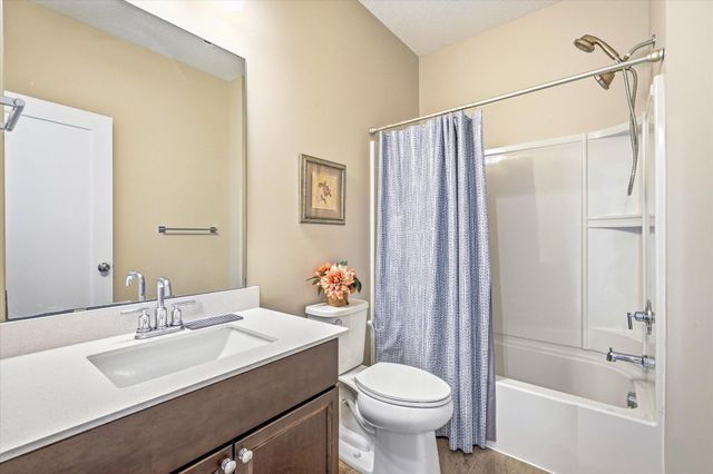 4902 127th Circle NE, Blaine, MN 55449