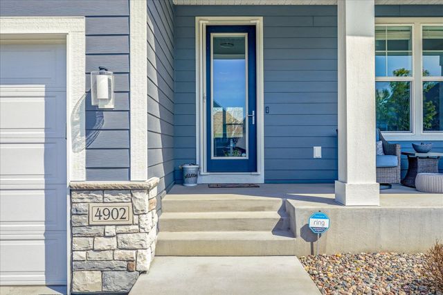 4902 127th Circle NE, Blaine, MN 55449