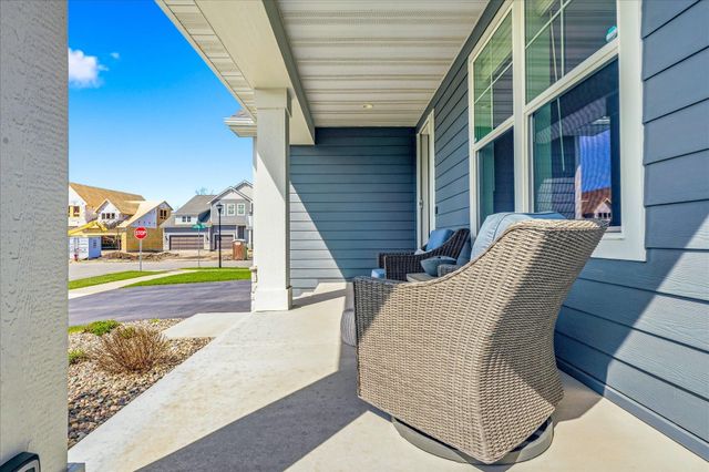 4902 127th Circle NE, Blaine, MN 55449