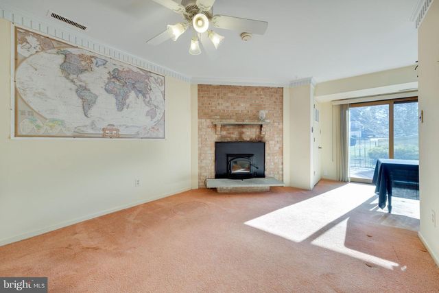 30 PARK AVE, Bryn Mawr, PA 19010