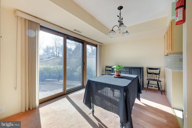 30 PARK AVE, Bryn Mawr, PA 19010