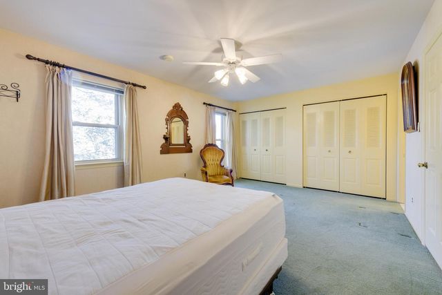 30 PARK AVE, Bryn Mawr, PA 19010