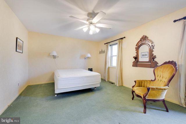 30 PARK AVE, Bryn Mawr, PA 19010