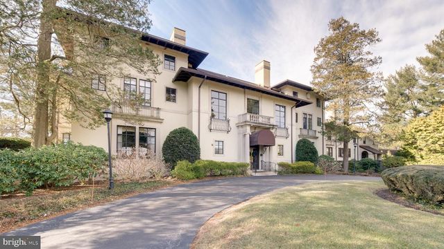 30 PARK AVE, Bryn Mawr, PA 19010