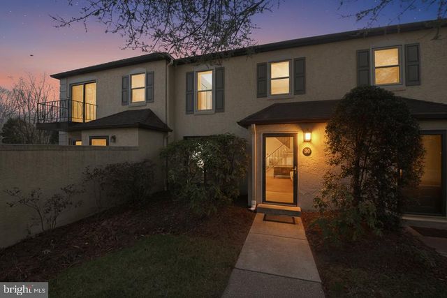 30 PARK AVE, Bryn Mawr, PA 19010