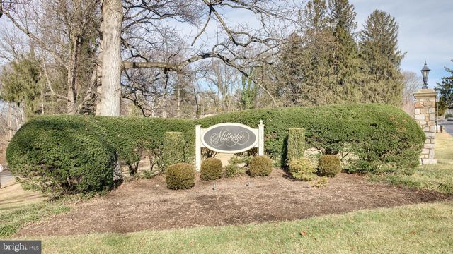 30 PARK AVE, Bryn Mawr, PA 19010