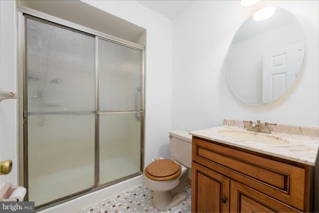 30 PARK AVE, Bryn Mawr, PA 19010