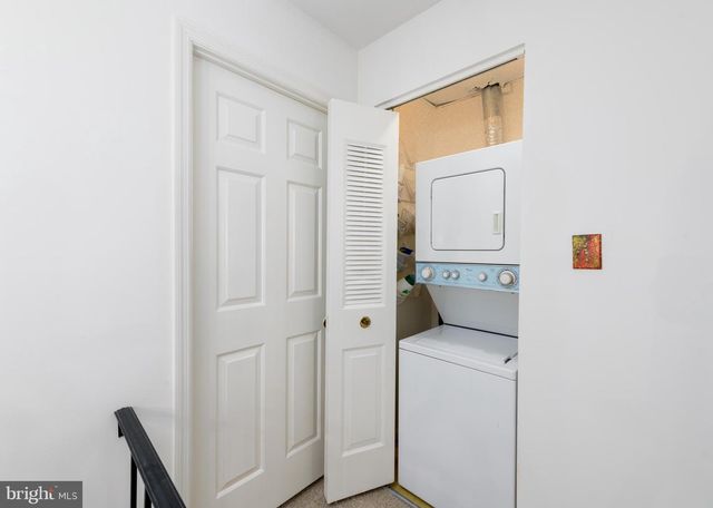 30 PARK AVE, Bryn Mawr, PA 19010