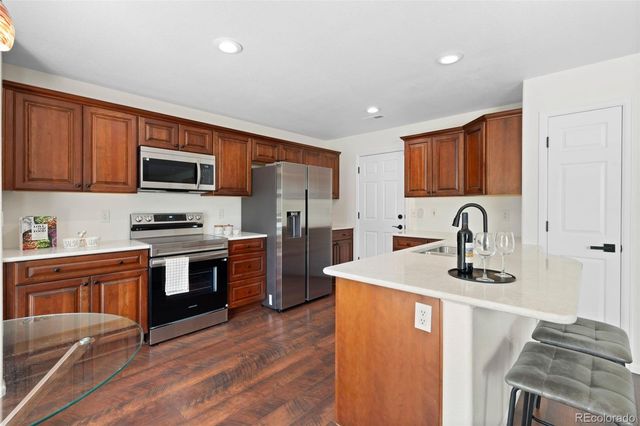 8194 S Memphis Way, Englewood, CO 80112