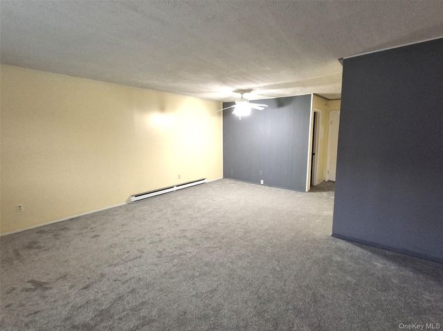 18 White Gate Drive C, Wappingers Falls, NY 12590