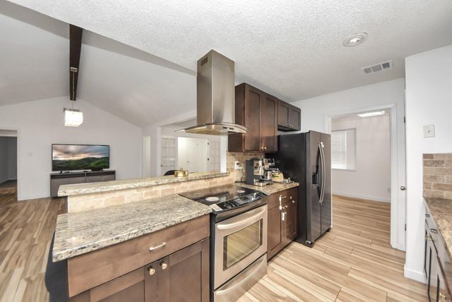 12219 Monticeto Lane, Meadows Place, TX 77477