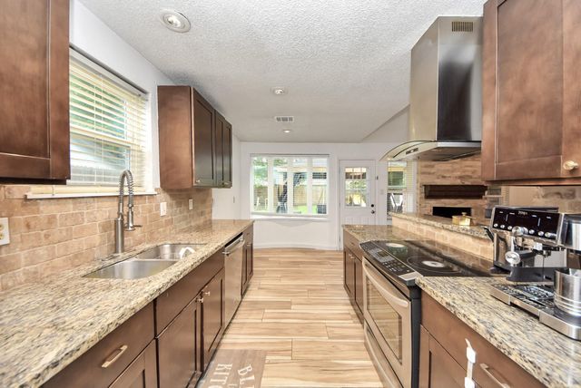 12219 Monticeto Lane, Meadows Place, TX 77477