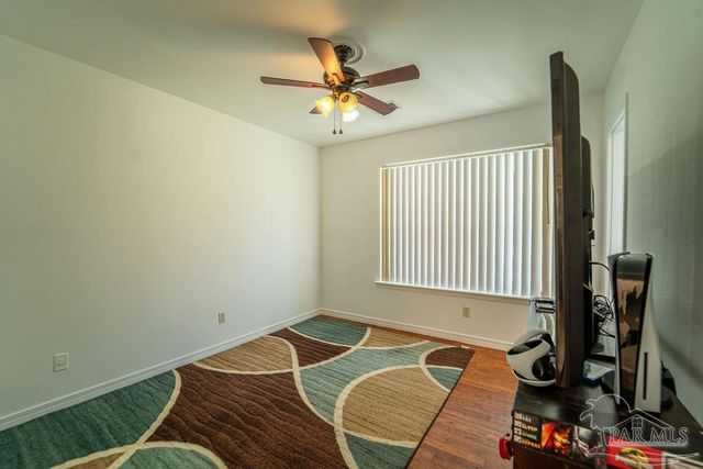 2550 E Burgess Rd, Pensacola, FL 32504