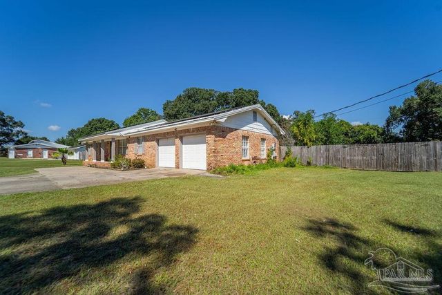 2550 E Burgess Rd, Pensacola, FL 32504