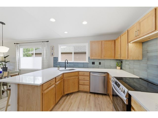 2614 Milton Ln, Fort Collins, CO 80524