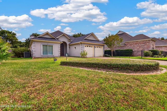 2579 Rue Palafox, Biloxi, MS 39531