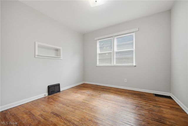 2806 Harmont Avenue NE, Canton, OH 44705