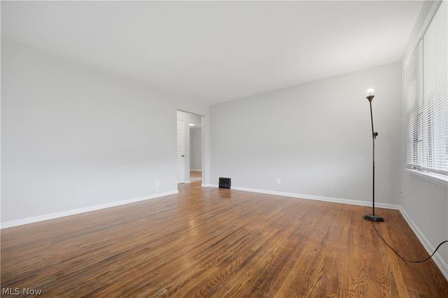 2806 Harmont Avenue NE, Canton, OH 44705