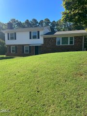 4609 Latimer Road, Raleigh, NC 27609
