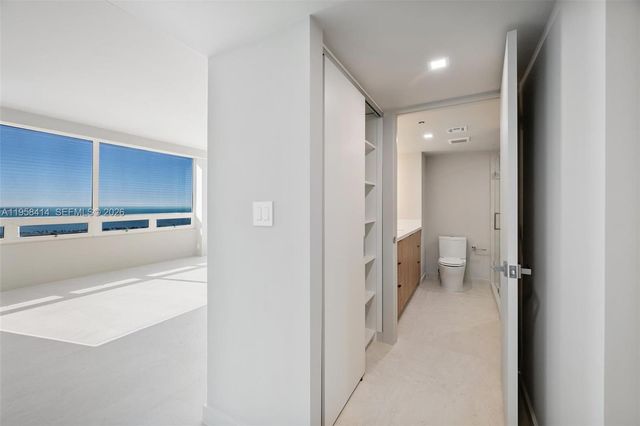 1541 Brickell Ave B3503, Miami, FL 33129