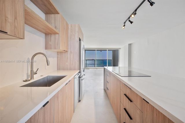 1541 Brickell Ave B3503, Miami, FL 33129