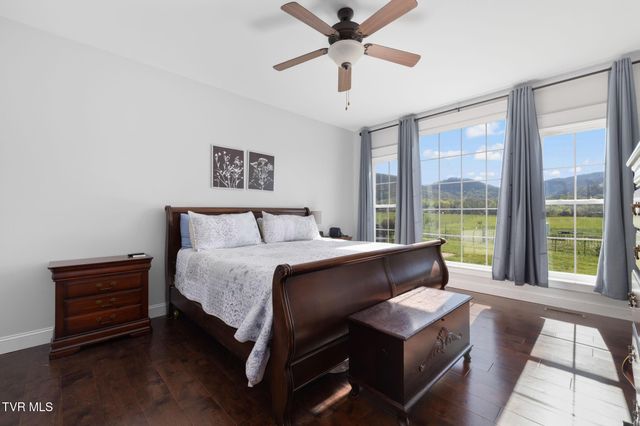 322 Arrowood Road, Jonesborough, TN 37659