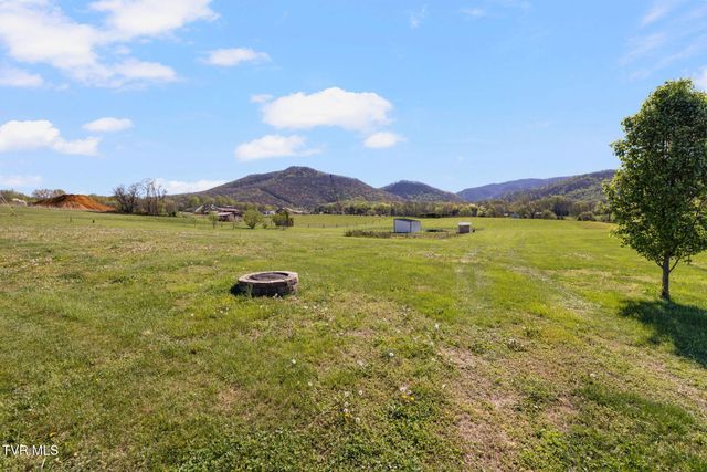 322 Arrowood Road, Jonesborough, TN 37659