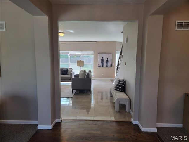 59 Charbonier Bluffs Drive, Florissant, MO 63031
