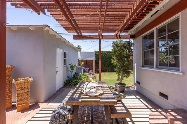 3839 Lime Avenue, Long Beach, CA 90807
