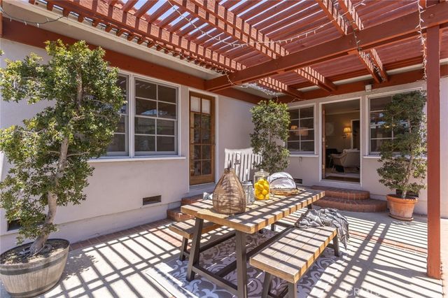 3839 Lime Avenue, Long Beach, CA 90807
