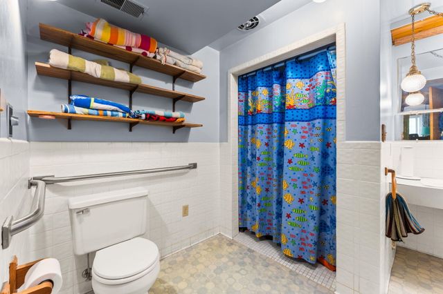 7490 Ledgewood Drive, Tyrone Twp, MI 48430