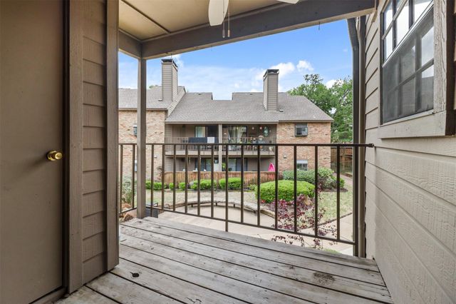 15221 Berry Trail 108, Dallas, TX 75248