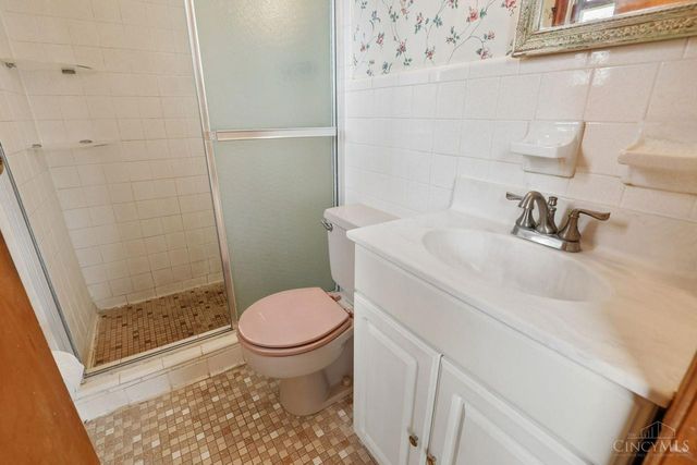 10215 Pendery Drive, Montgomery, OH 45242