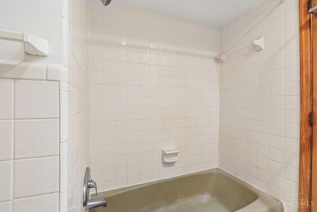 10215 Pendery Drive, Montgomery, OH 45242