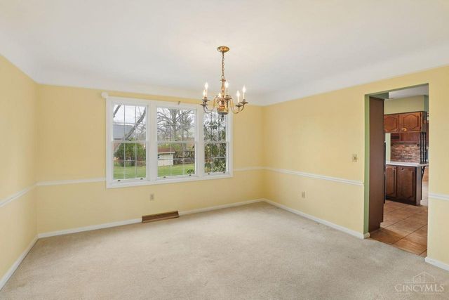 10215 Pendery Drive, Montgomery, OH 45242