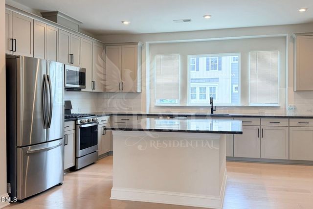 829 Amley Place, Apex, NC 27523
