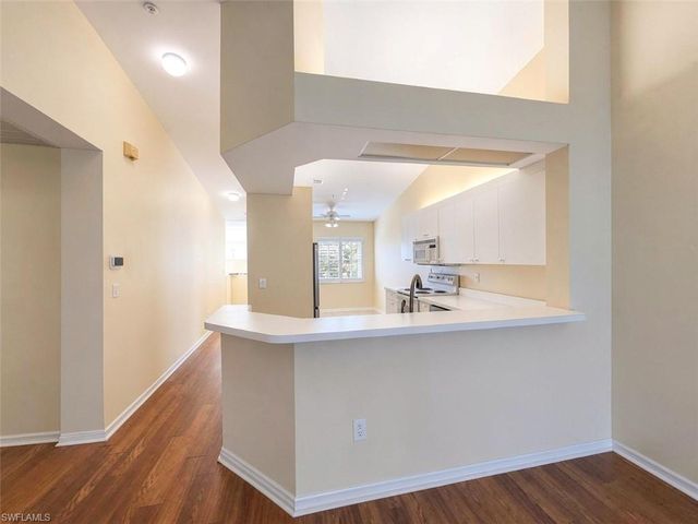 7553 Silver Trumpet LN 202, Naples, FL 34109
