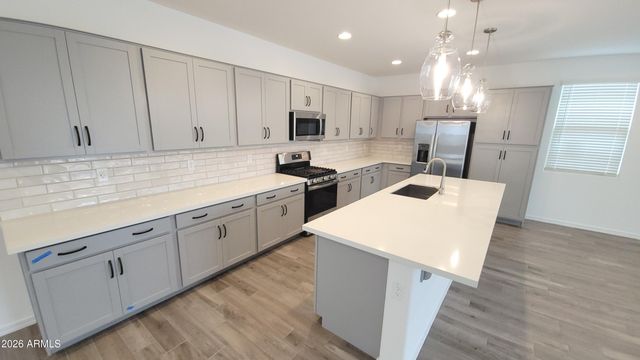 14818 W GRAY FOX Trail, Surprise, AZ 85387