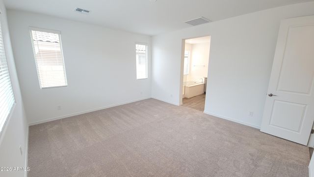 14818 W GRAY FOX Trail, Surprise, AZ 85387