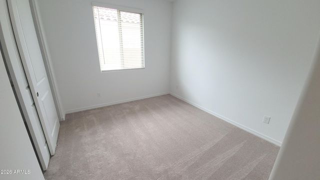 14818 W GRAY FOX Trail, Surprise, AZ 85387