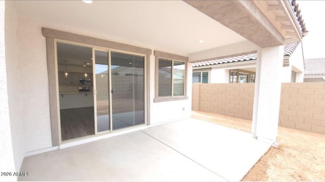 14818 W GRAY FOX Trail, Surprise, AZ 85387