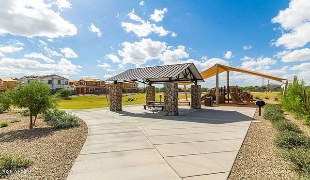 14818 W GRAY FOX Trail, Surprise, AZ 85387