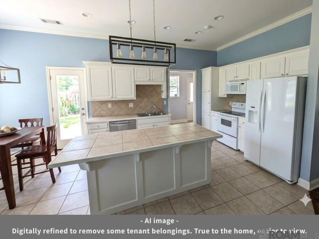 37156 Whitestone Ave, Geismar, LA 70734
