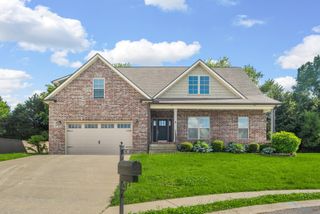 67 Gallant Ct, Clarksville, TN 37043