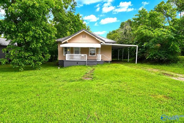 27 W Wilkinson Avenue, Gadsden, AL 35904